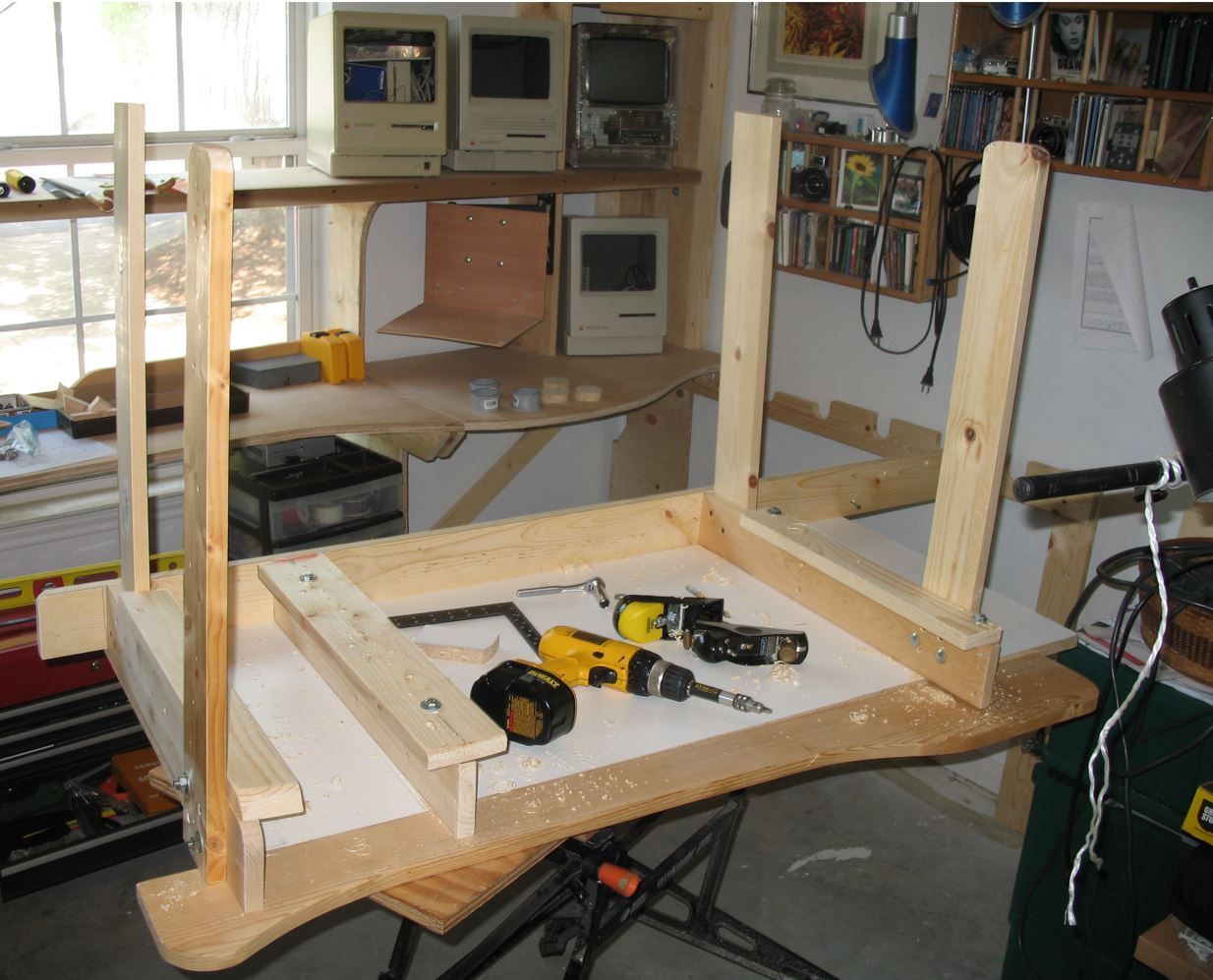 CornerMacRack-09.JPG