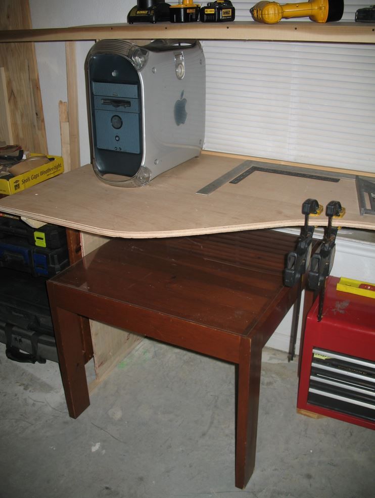 G4-Body-n-Fender-Shop-Endtable.JPG