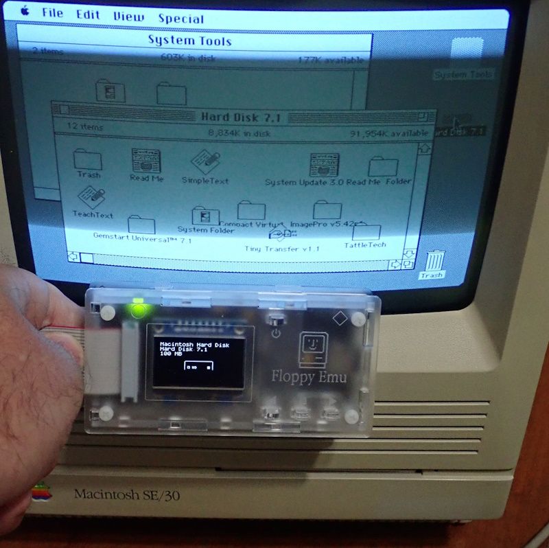HD20 on an SE-30.jpg