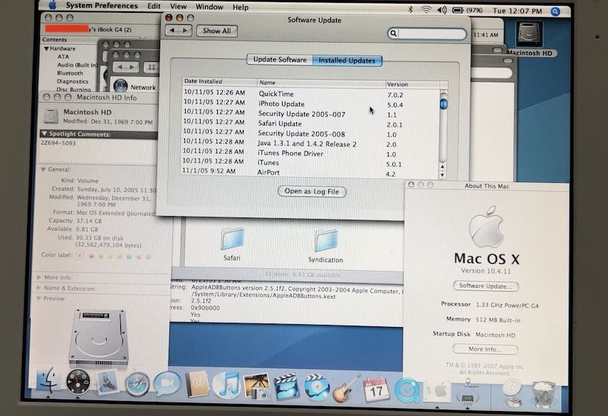 ibook 2.jpg