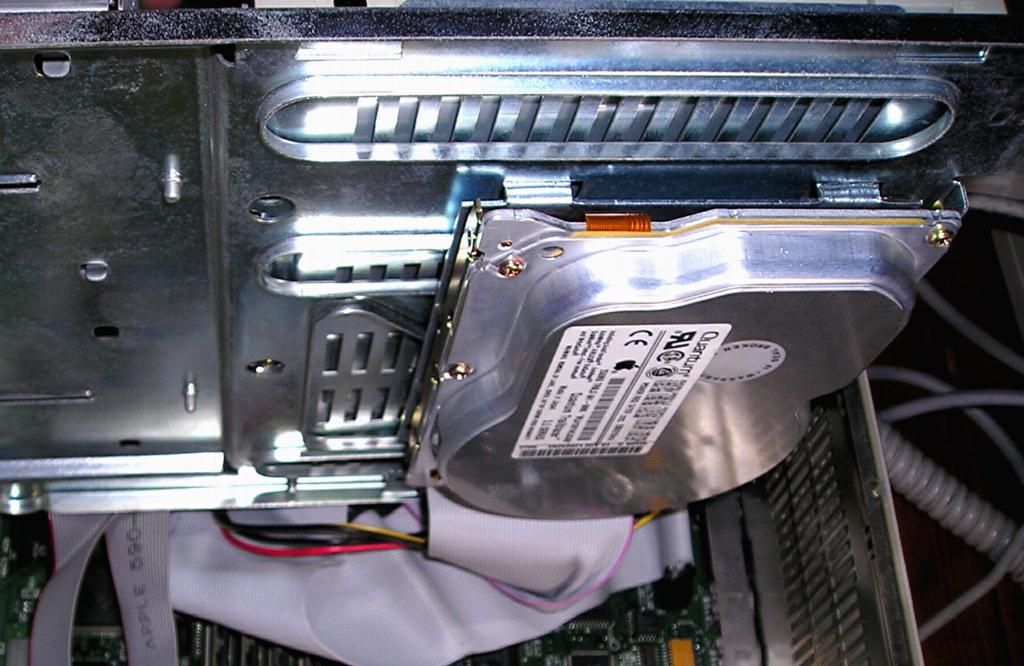 iifxcdsubterraneanhdd-2frog.jpg