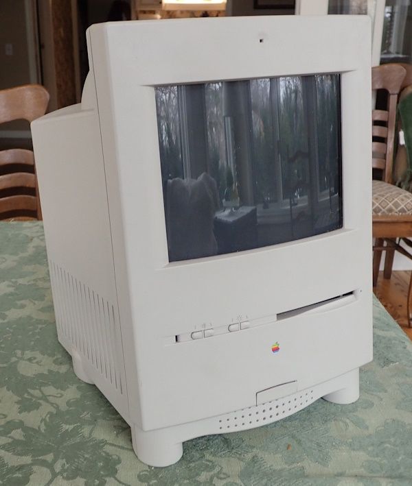 Macintosh Slice Color Classic.jpg