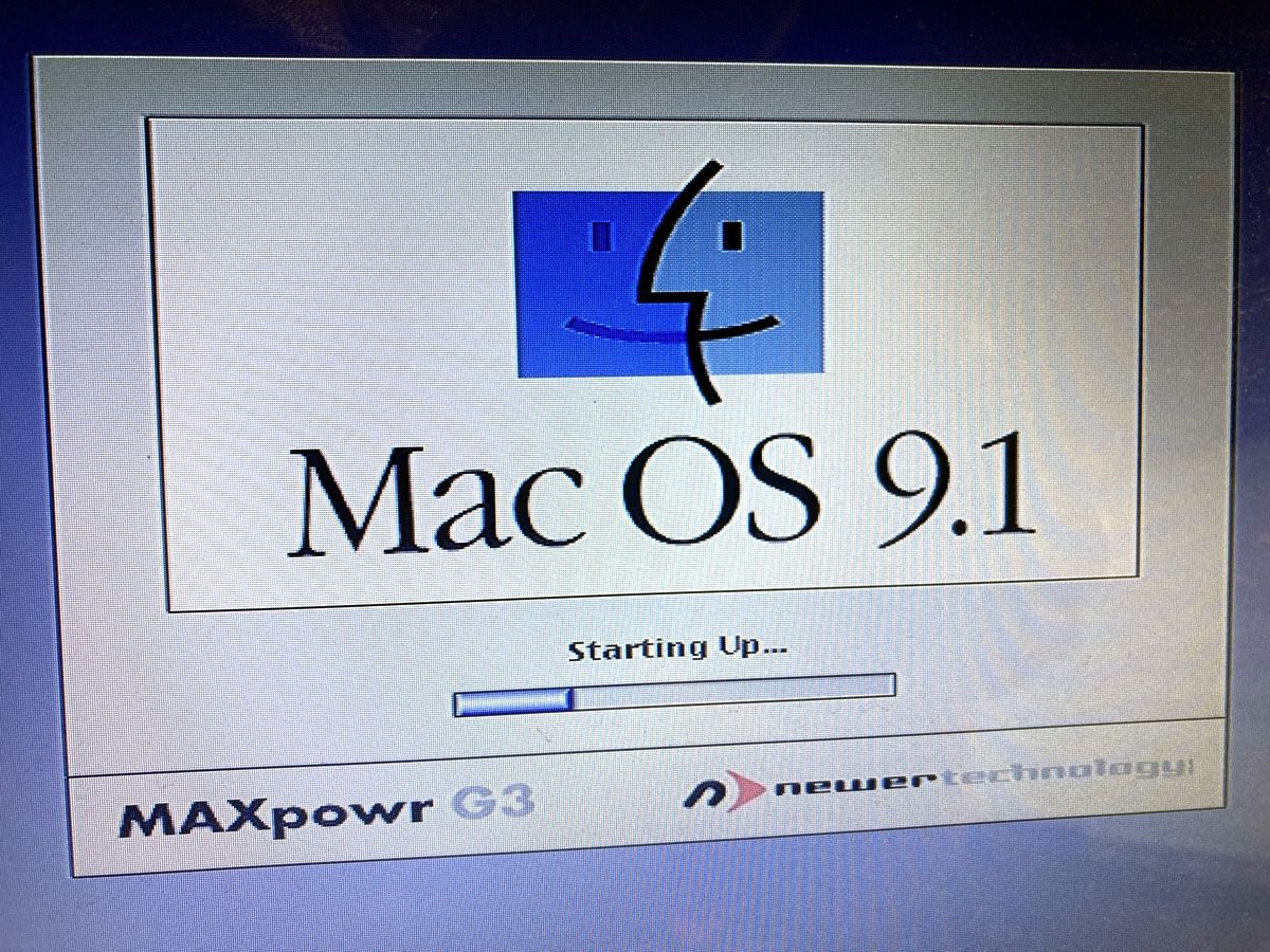 PPC2026d18-pm7100g3boot.jpg