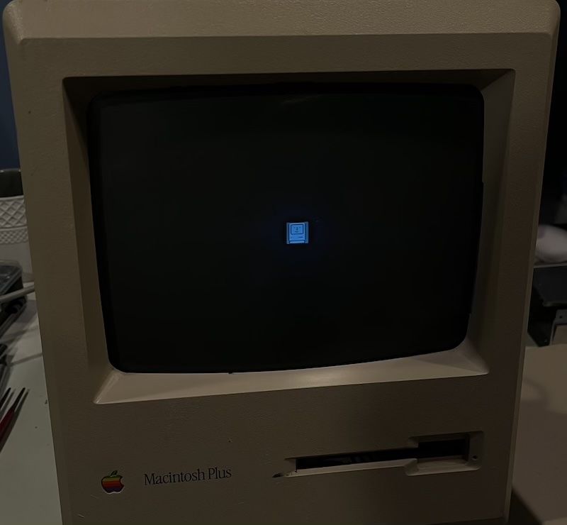 SmilMac.jpg